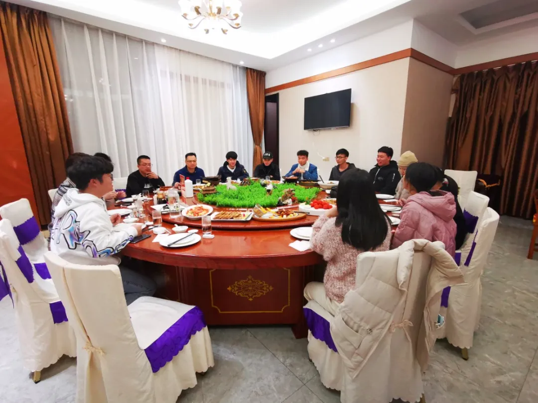 冬至聚餐3.jpg 图片