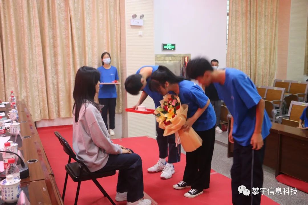 青蓝相承 赓续前行 | 2022级校企合作实训班开班仪式暨攀家学院首届拜师仪式成功举办(图24)