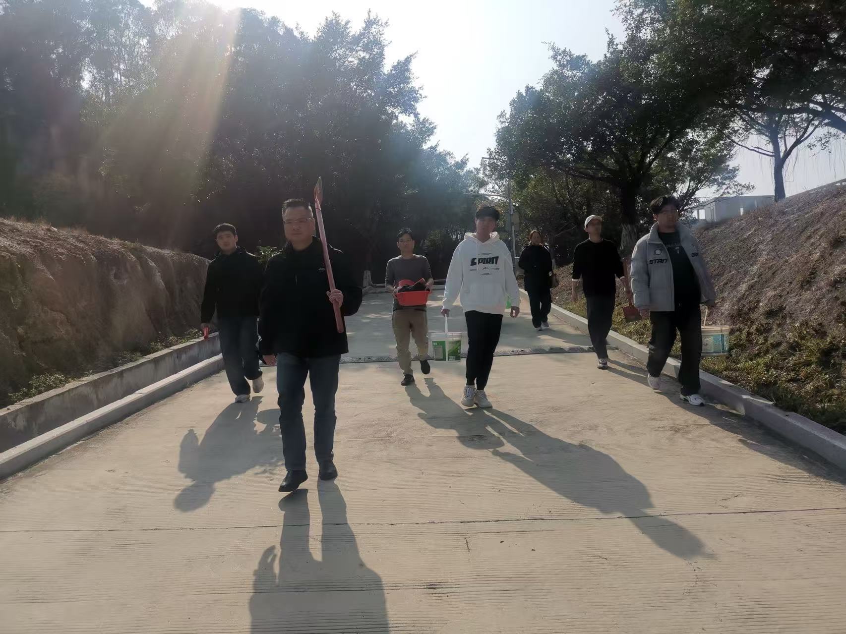 攀宇科技｜2026年“绿意绵延·同心同行”为主题的植树节护绿行动温情启幕(图19)