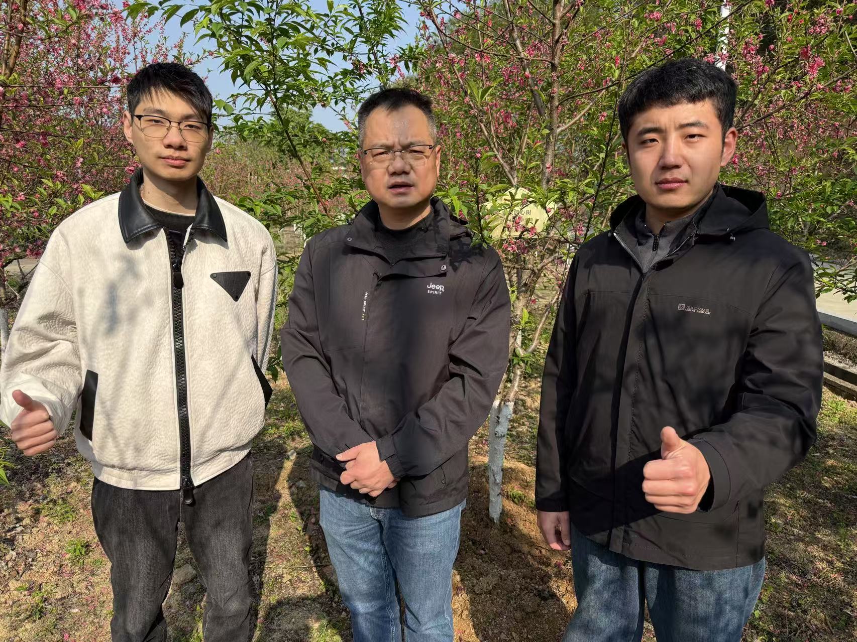 攀宇科技｜2026年“绿意绵延·同心同行”为主题的植树节护绿行动温情启幕(图33)