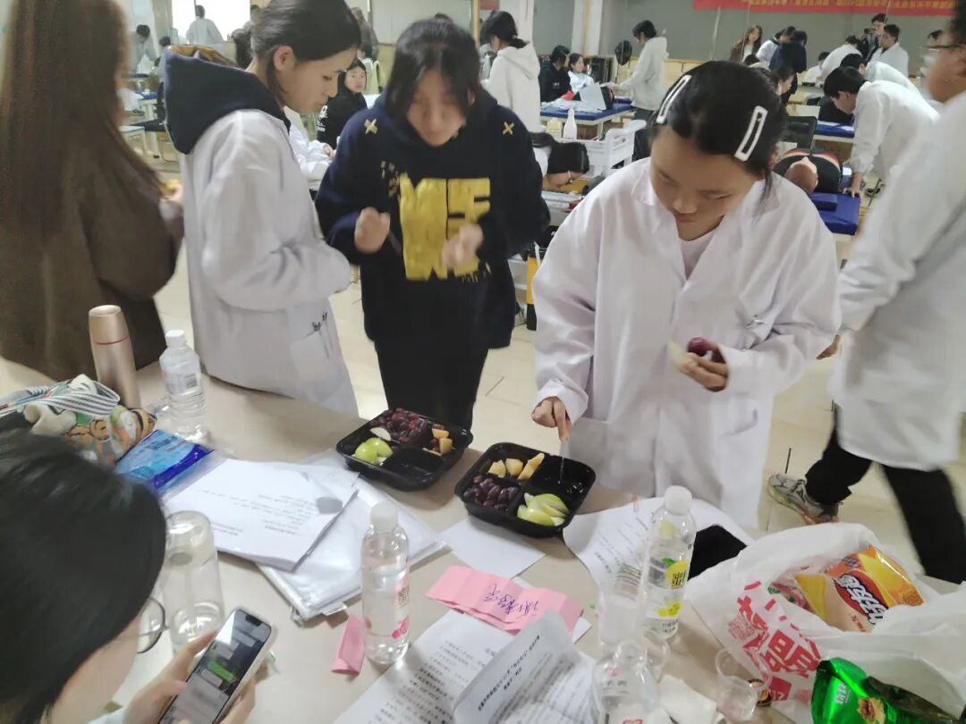 我司在人才培养基地成功举办安溪华侨职校2022级（医药卫生类）专业技能考试培训活动(图5)