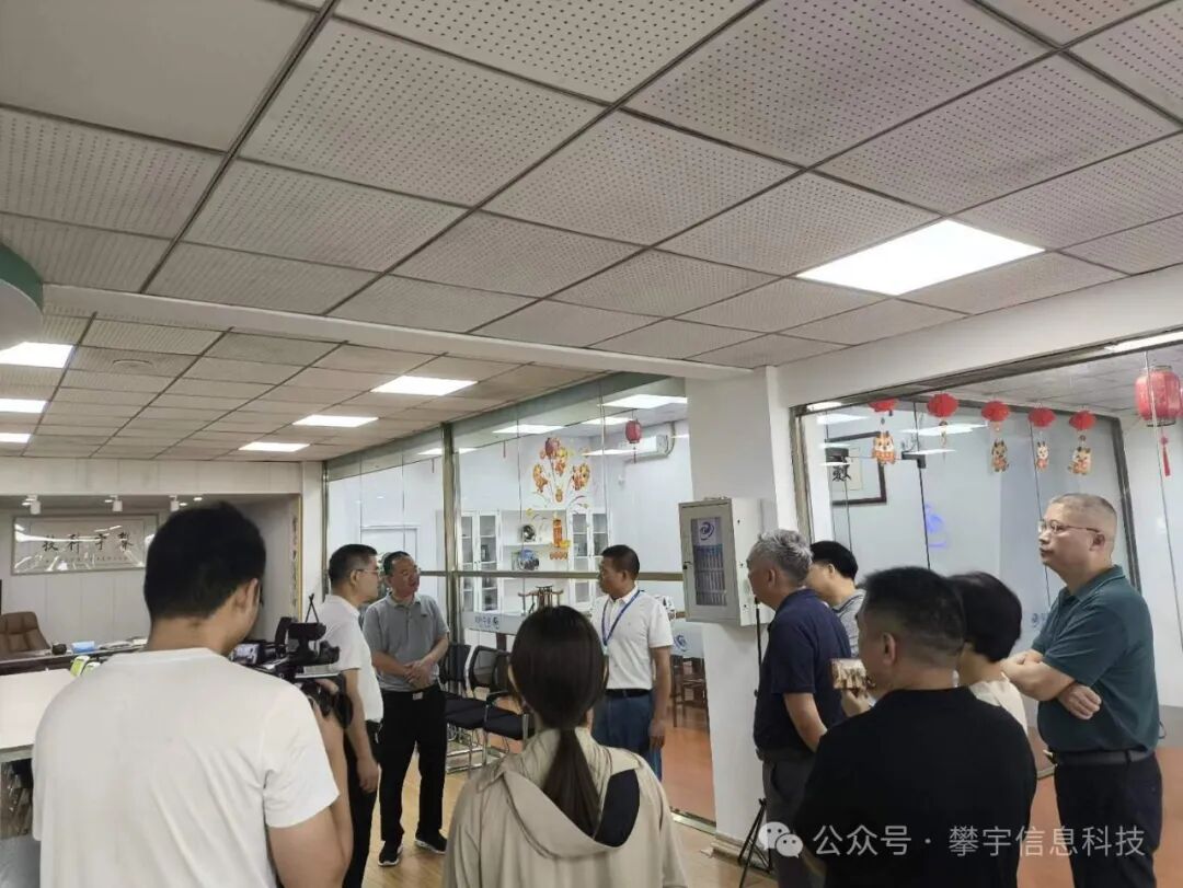 攀宇（宇拓）科技|安溪县政协副主席陈振仕一行莅临我司人才培 养基地开展调研(图5)