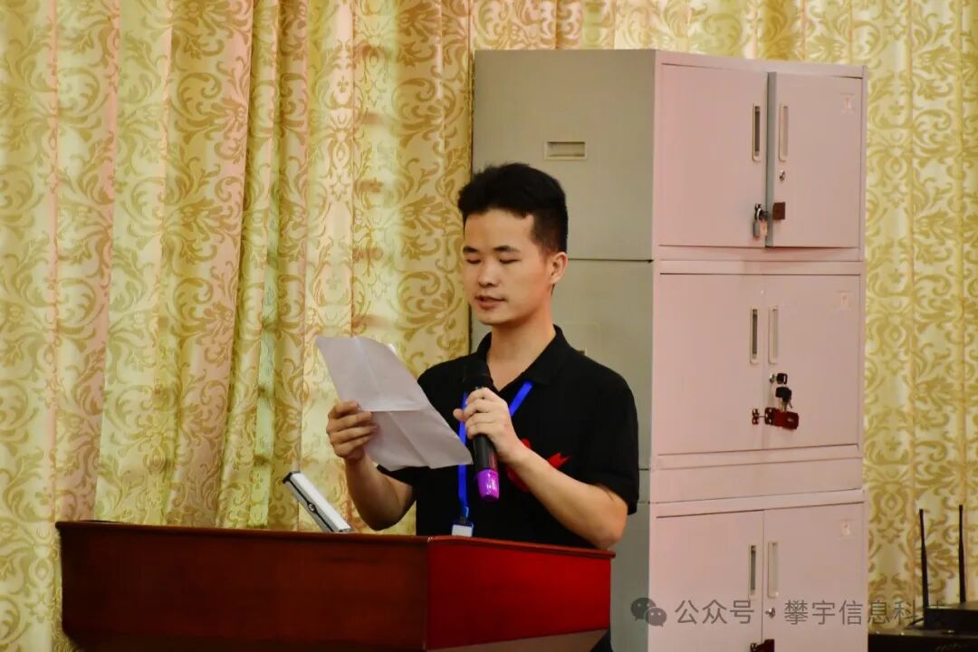 青蓝绘梦·赋能未来|福建攀宇职业技术学院举行第三届拜师仪式(图15) 青蓝绘梦·赋能未来|福建攀宇职业技术学院举行第三届拜师仪式(图15)