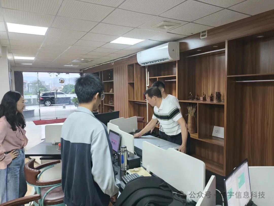 攀宇(宇拓)科技|紧锣密鼓集训,攀家学子剑指移动应用与开发大赛(图30) 攀宇(宇拓)科技|紧锣密鼓集训,攀家学子剑指移动应用与开发大赛(图30)