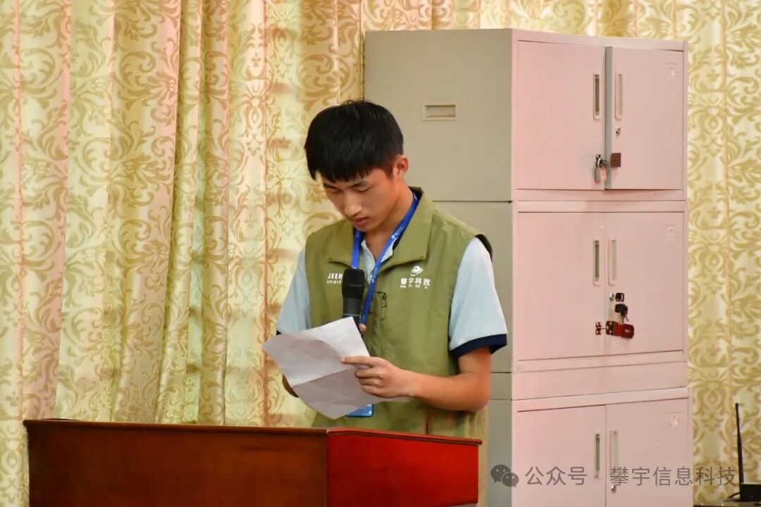 青蓝绘梦·赋能未来|福建攀宇职业技术学院举行第三届拜师仪式(图17) 青蓝绘梦·赋能未来|福建攀宇职业技术学院举行第三届拜师仪式(图17)