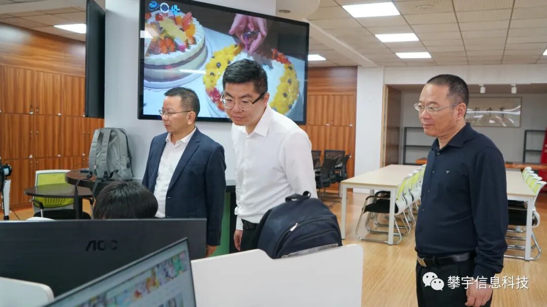 攀宇科技｜安溪县发改局叶政贤局长莅临我司调研产教融合型企业建设培育工作(图5)